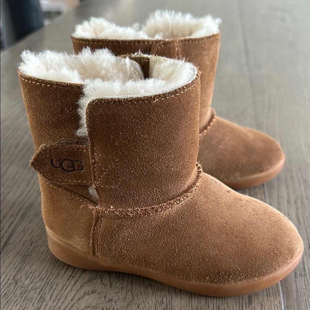 UGG Chestnut Suede Shearling Boots 7